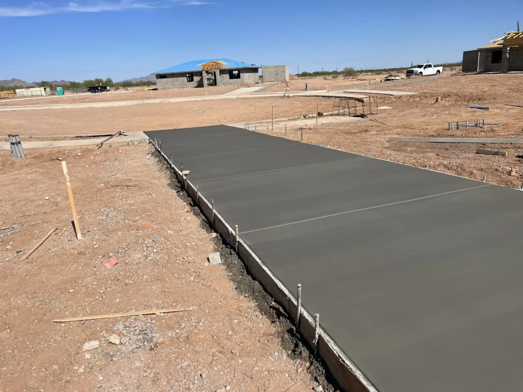 level concrete lays
